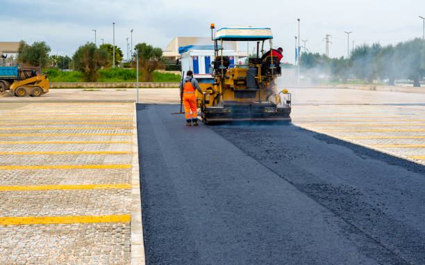 Best Driveway Resurfacing Pavers  in Minco, OK